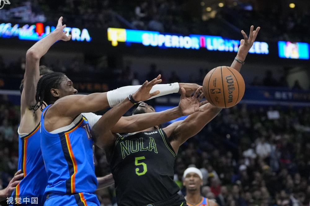 宁现场挥拍 宁现场挥拍