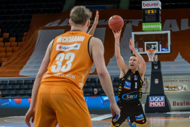 超强的单打 超强的单打