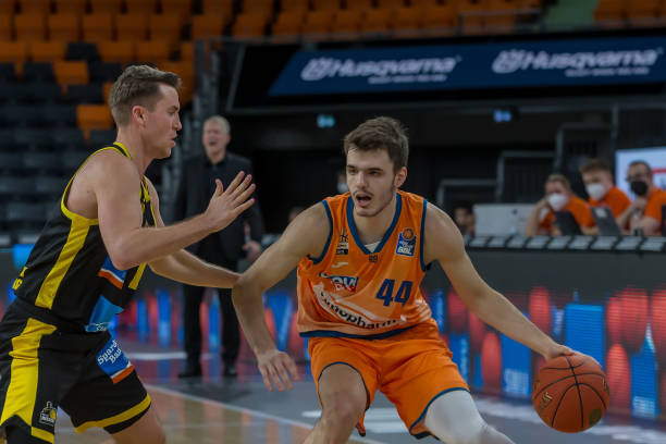 将比分继续 将比分继续