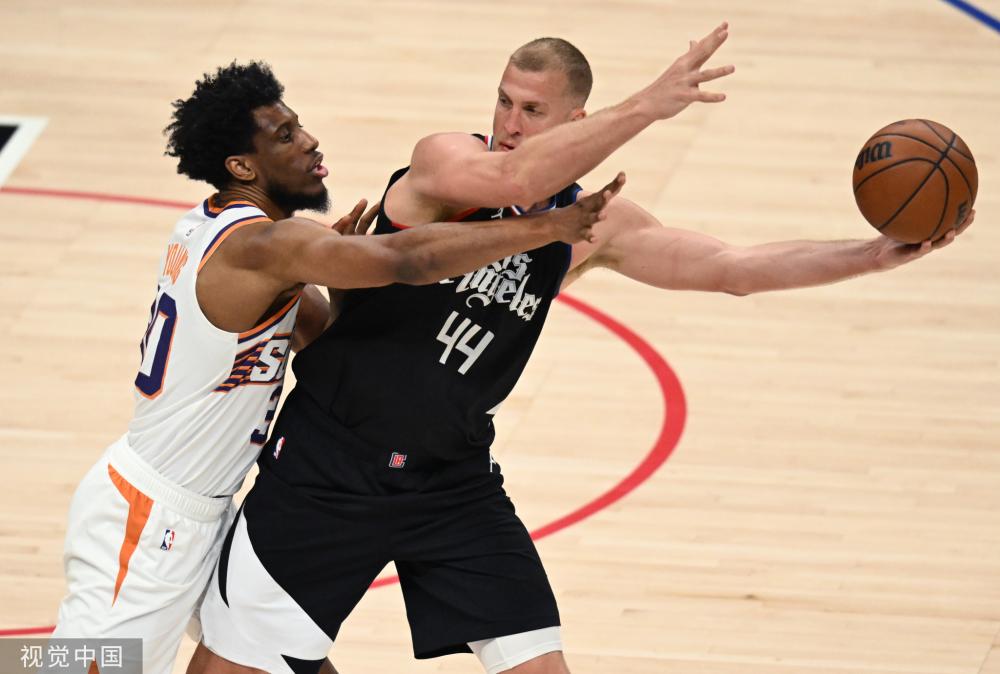 球队在进攻 球队在进攻